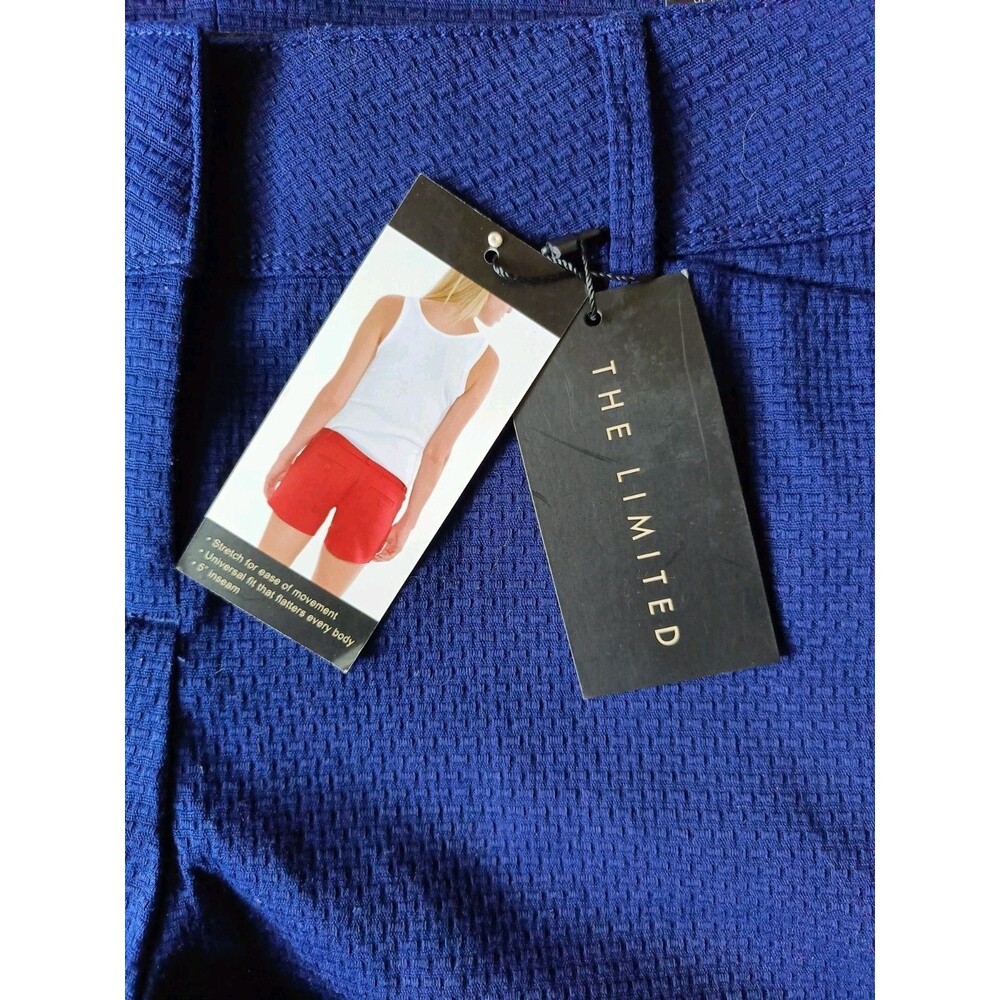 The Limited Shorts Womens Size 8 Navy Blue Waffle Weave Tailored Short Chino - Picture 3 of 8